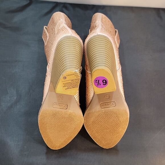 BRAND NEW FOREVER RIVER RHINESTONE WESTERN BOOTIES - Picture 13 of 14